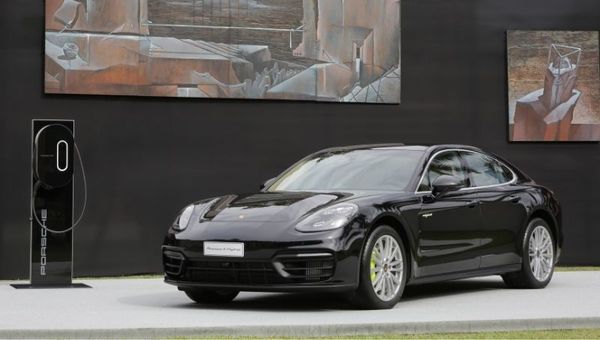 Diesa trae el nuevo Porsche Panamera disponible en seis versiones (tres híbridos enchufables)