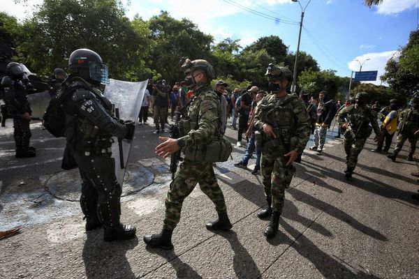 Duque pide “el mayor despliegue” de fuerza pública en Cali contra protestas - Mundo - ABC Color
