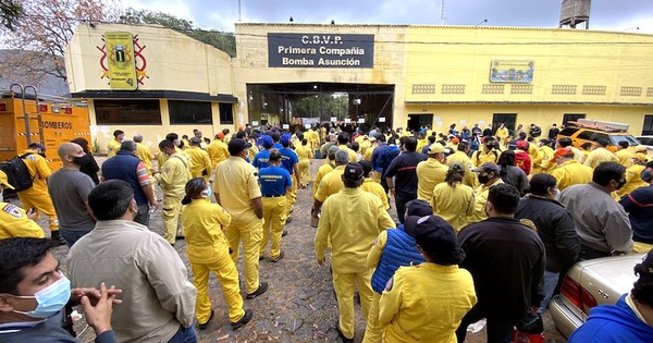 La Nación / Nuevo presidente resalta el trabajo de las voluntarias