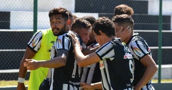 La Nación / Santaní celebra su primer triunfo