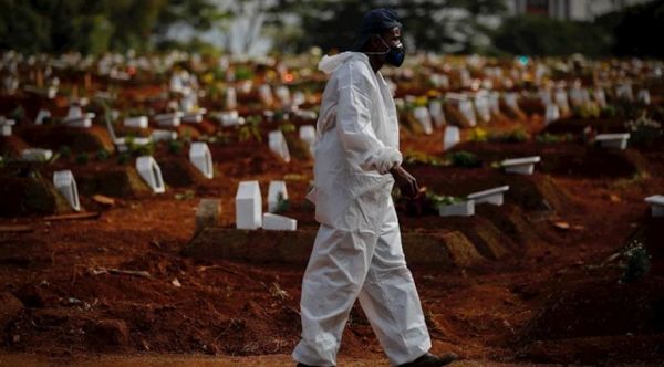 Brasil suma 1.024 muertes por COVID-19 en medio de nuevas fiestas clandestinas