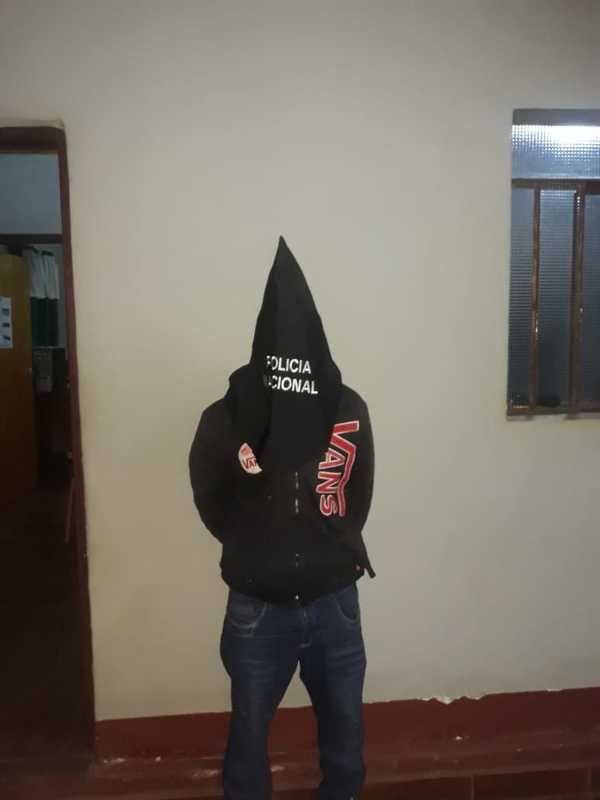 Joven es detenido al ser descubierto en el ropero de una vivienda ajena - La Clave