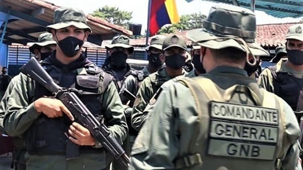 Al menos seis militares venezolanos fueron secuestrados por las disidencias de las FARC en la frontera con Colombia