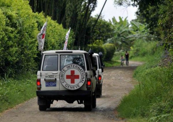 La FARC solicita mediación a la Cruz Roja para entregar a 8 militares venezolanos