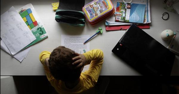 Estudiantes presentan plataforma para denunciar sobrecarga de tareas