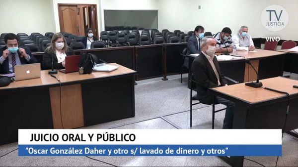 Testigos no saben por qué siguen a sus nombres impuestos de terrenos