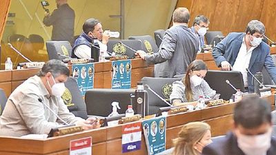 Estudiarán hoy proyecto para redireccionar fondos a Salud