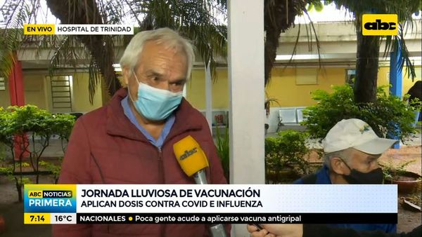 Aplican vacunas contra el COVID y la influenza en el Materno Infantil de Trinidad - ABC Noticias - ABC Color