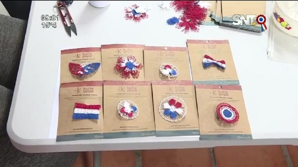Escarapelas hechas por mujeres privadas de libertad - SNT