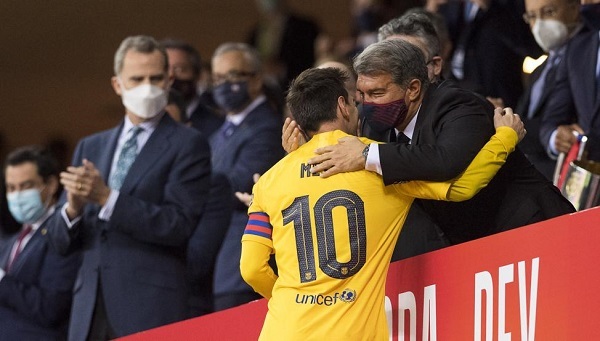 Bomba: Messi negocia su continuidad en el Barcelona