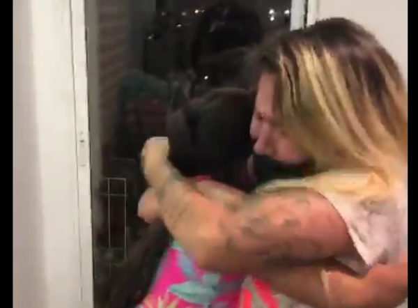 Crónica / [VÍDEO] Jugadora venezolana de Cerro se reencontró con su familia