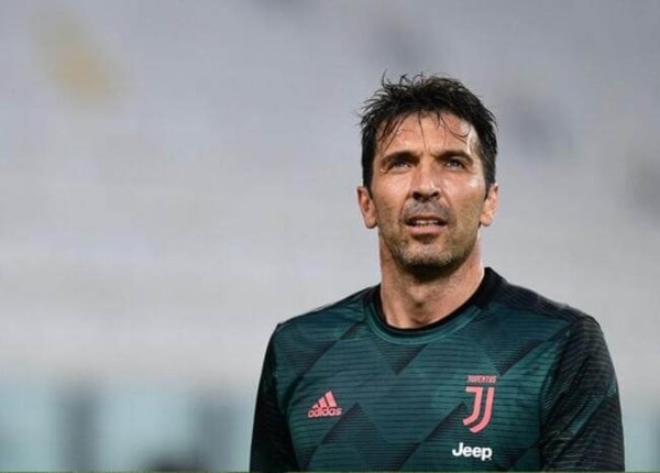 Buffon se despide definitivamente de la Juventus, pero no del fútbol