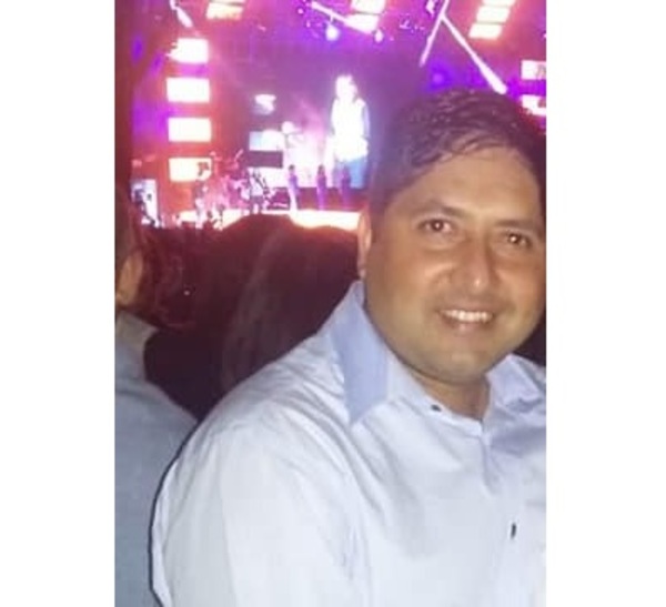 'Mi abuela y mi papá me sostenían con vida; yo me sentí muerto': El relato de un sobreviviente del COVID-19