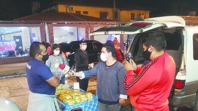 Futbolistas del Río Salado de Limpio se unieron para un acto solidario