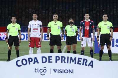 Fin del monopolio de Tigo?: ¿Qué pasa realmente entre la TV dueña de los derechos del fútbol local y la APF?