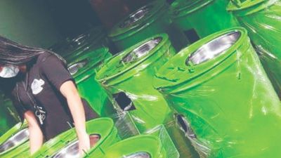 Friolentos piden agua tibia en los lavamanos