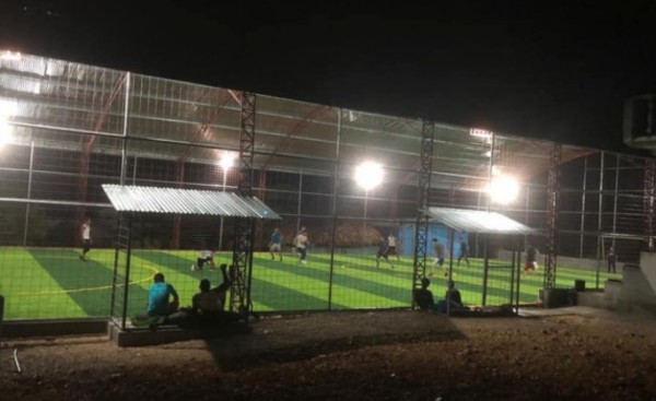 Con el 4vs4 las canchas sintéticas pueden volver a operar