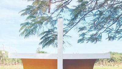 Pa'i es furor con su confesionario portátil