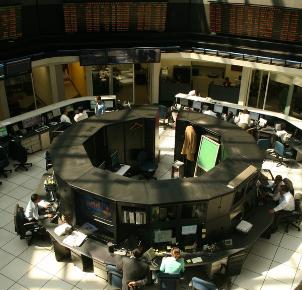Bolsa de México cae un 0,42 % con pérdidas para 26 de 35 principales emisoras - MarketData