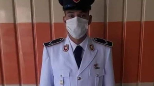 Suboficial egresado dedicó su título a sus padres fallecidos