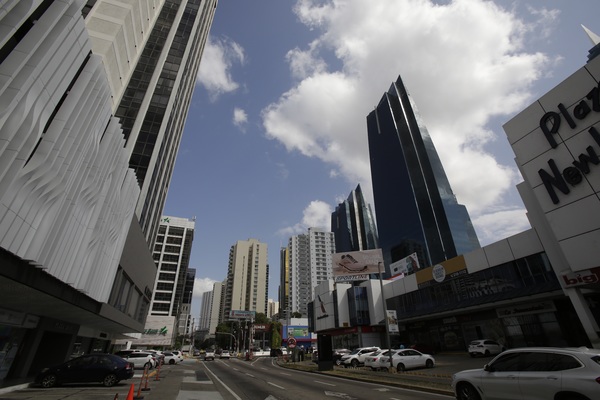 Gobierno de Panamá dice que busca recaudar mejor, no aumentar los impuestos - MarketData