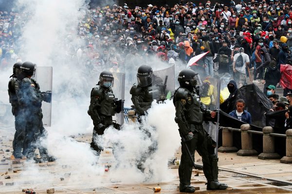 ONG lanzan en Colombia SOS a la comunidad internacional contra la violencia - MarketData
