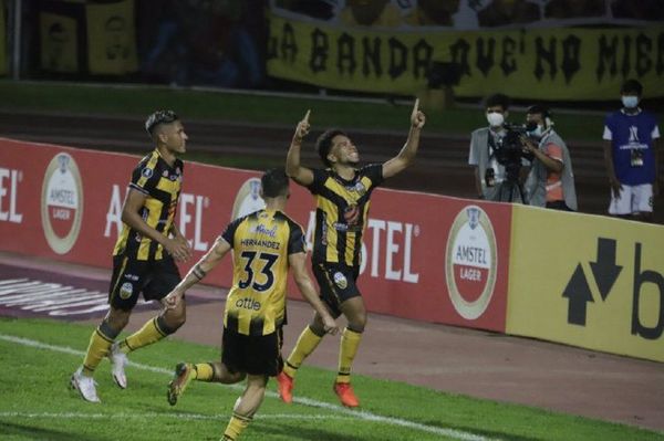 Deportivo Táchira remonta y sorprende a Inter