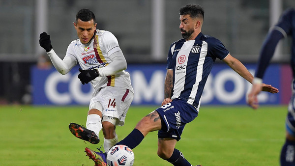 Talleres compromete sus chances con empate ante Tolima