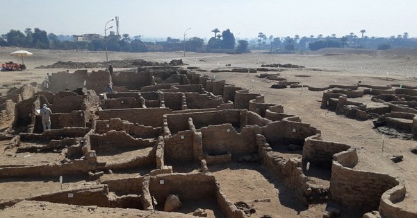 La Nación / Hallan en Egipto 250 tumbas de hace más de 4.000 años