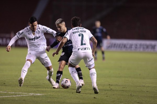 El Palmeiras de Gustavo Gómez, primer clasificado a 'octavos' de la Libertadores
