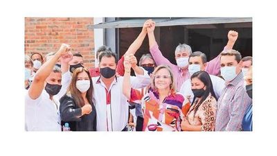 Político renuncia como oficial de consulado, que no ejercía