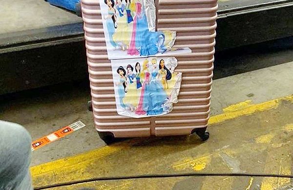 Funcionarios del aeropuerto cargaron cocaína en maleta de una paraguaya - Nacionales - ABC Color
