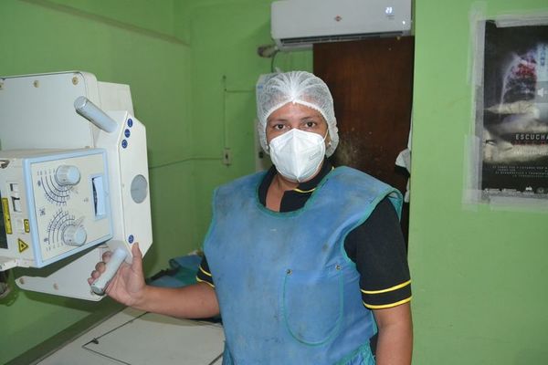 Enfermera y madre reclama reajuste salarial en el Chaco en medio de la pandemia - Nacionales - ABC Color