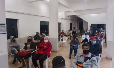 Se vacunan hoy mayores de 70 años con terminación de cédula 4 y 5
