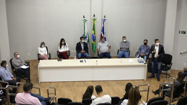 FOZ DE YGUAZÚ DECIDE VOLVER A LA CUARENTENA TOTAL ESTE FIN DE SEMANA