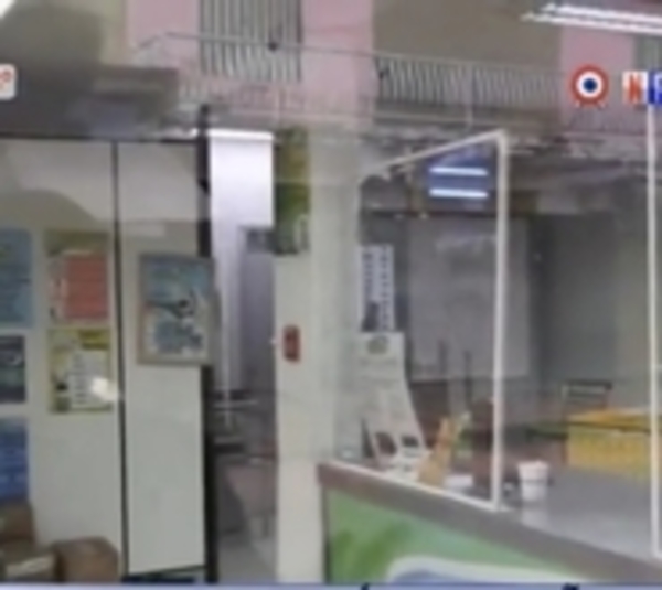 Motoasaltantes roban comercio en Ñemby - Paraguay.com