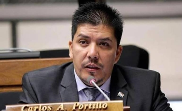 Diario HOY | Presentan pedido de pérdida de investidura de Carlos Portillo: habría votos para removerlo