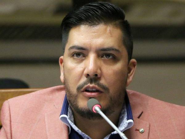 Portillo denuncia «persecución política» ante su inminente expulsión | OnLivePy