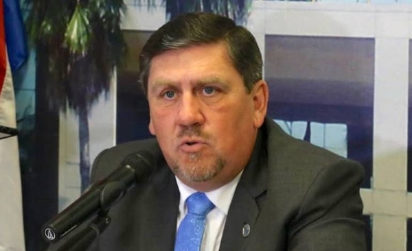 Diario HOY | Bancada A de liberales evalúa apoyar a Llano para Presidencia del Senado