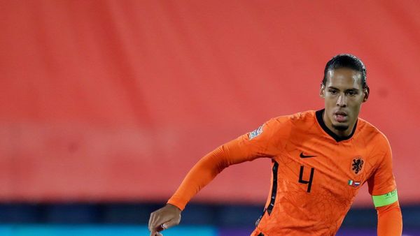 Virgil Van Dijk renuncia a la Eurocopa