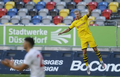 Oliver Kahn dice que el Bayern no puede permitirse fichar a Haaland