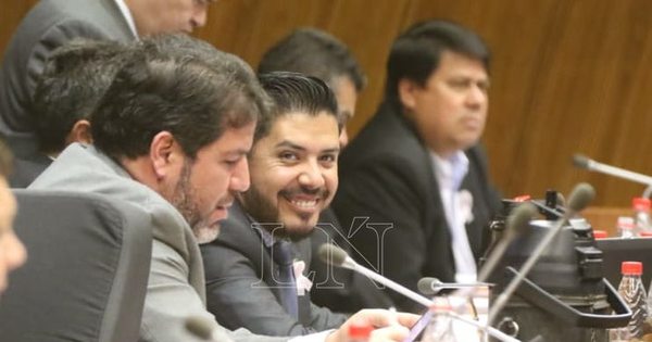 La Nación / Portillo es acusado y es convocado para declarar ante Diputados