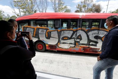 Miles de colombianos toman las calles en la tercera jornada de paro nacional - MarketData
