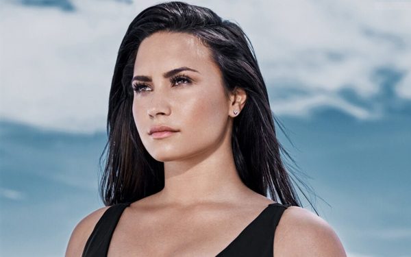 Demi Lovato producirá una serie documental sobre Ovnis | OnLivePy