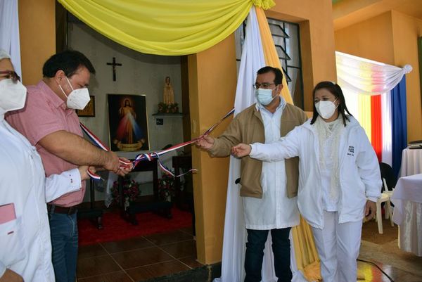 Homenaje a las enfermeras del Hospital Distrital de San Juan Nepomuceno - Nacionales - ABC Color