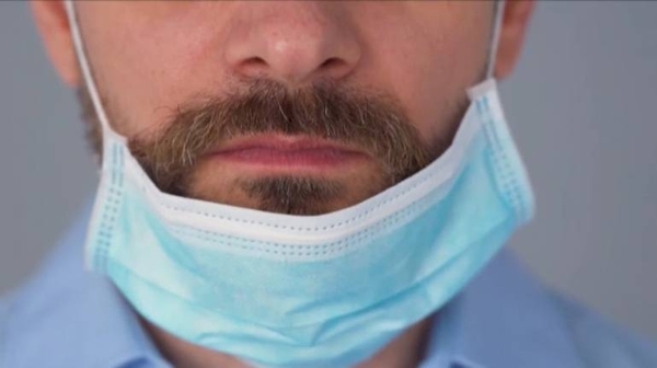Diario HOY | La barba conlleva un mayor riesgo de contagiarse de covid-19, afirman en Perú