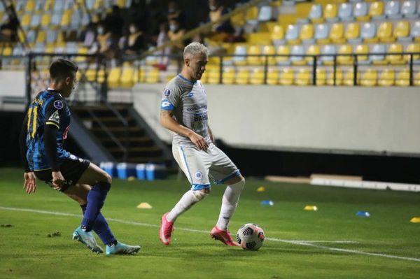 12 de Octubre ante Huachipato por el liderato del Grupo A