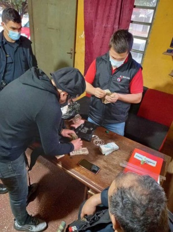 Crónica / Jaguáre se quedó dormido con 16 millones que eran de su trabajo
