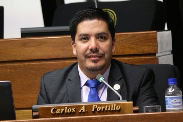 Carlos Portillo pierde la investidura y deja la cámara de Diputados