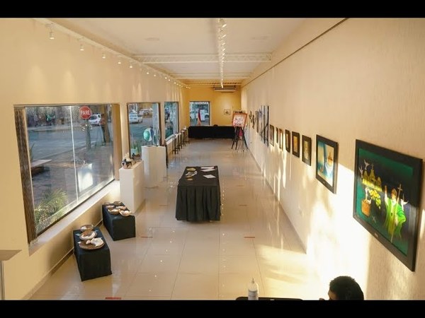 HABILITAN EN EL CEMA LA EXPOSICIÓN COLECTIVA MADREPATRIA